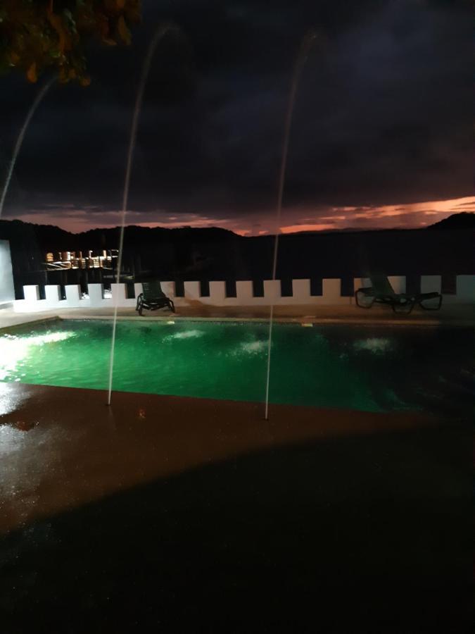 Vista Castillo Hotel Golfito Esterno foto